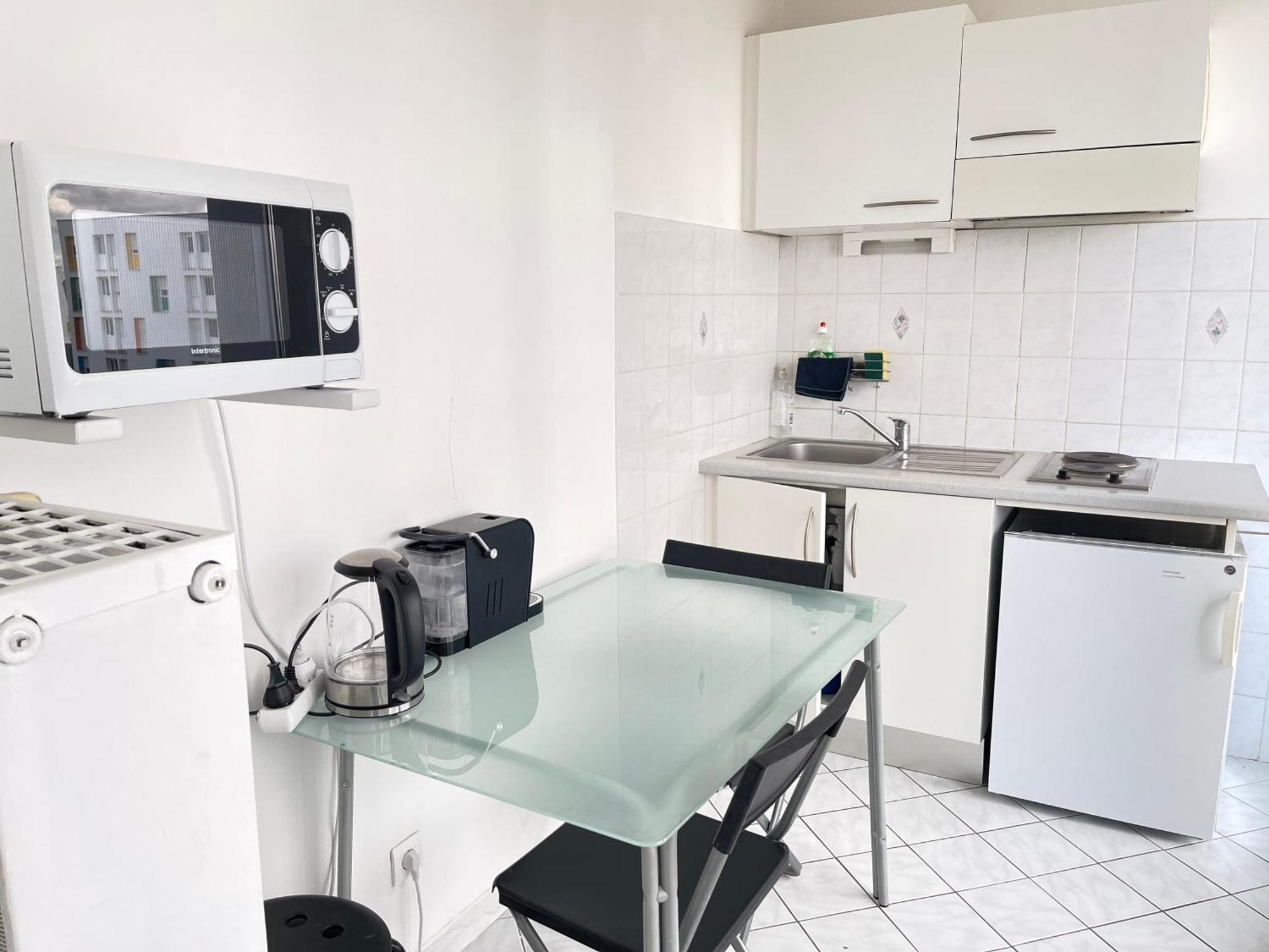 Cool Studio Saint Louis Vicino Stazione/Aereoporto Διαμέρισμα Εξωτερικό φωτογραφία