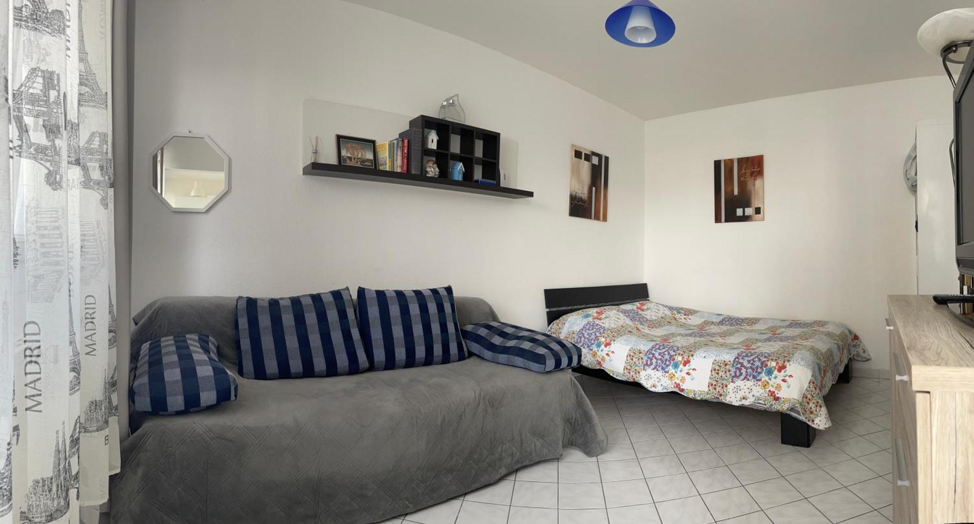Cool Studio Saint Louis Vicino Stazione/Aereoporto Διαμέρισμα Εξωτερικό φωτογραφία